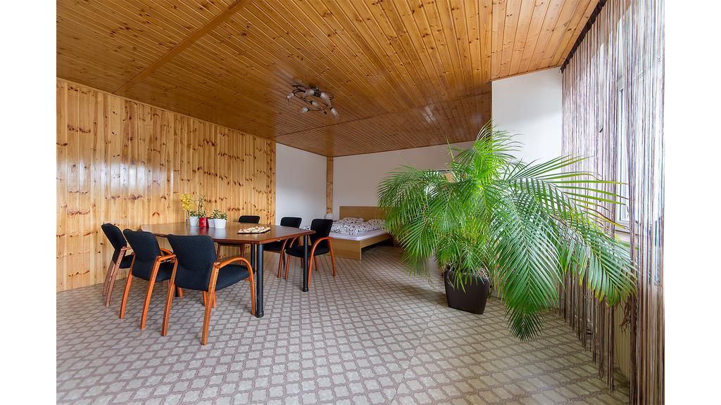 Apartmán Vrané Vrané nad Vltavou Exterior foto